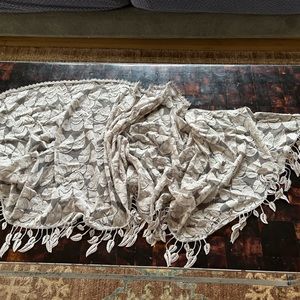 Super pretty , never used ,wrap